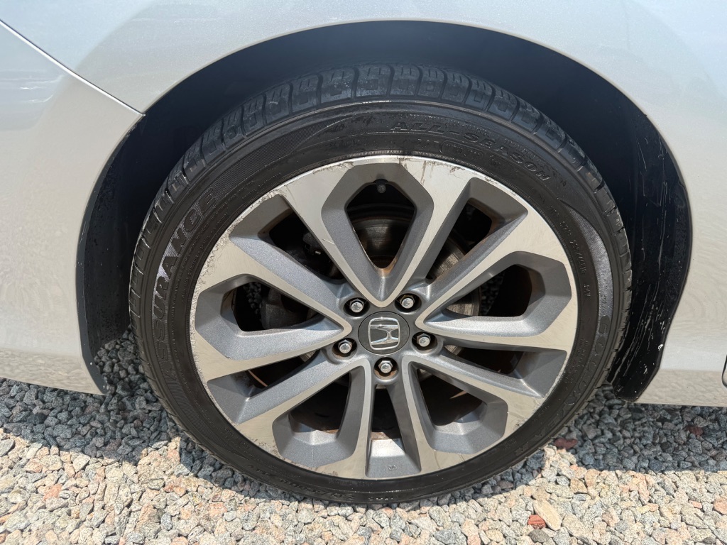 2014 Honda Accord - $12,999
