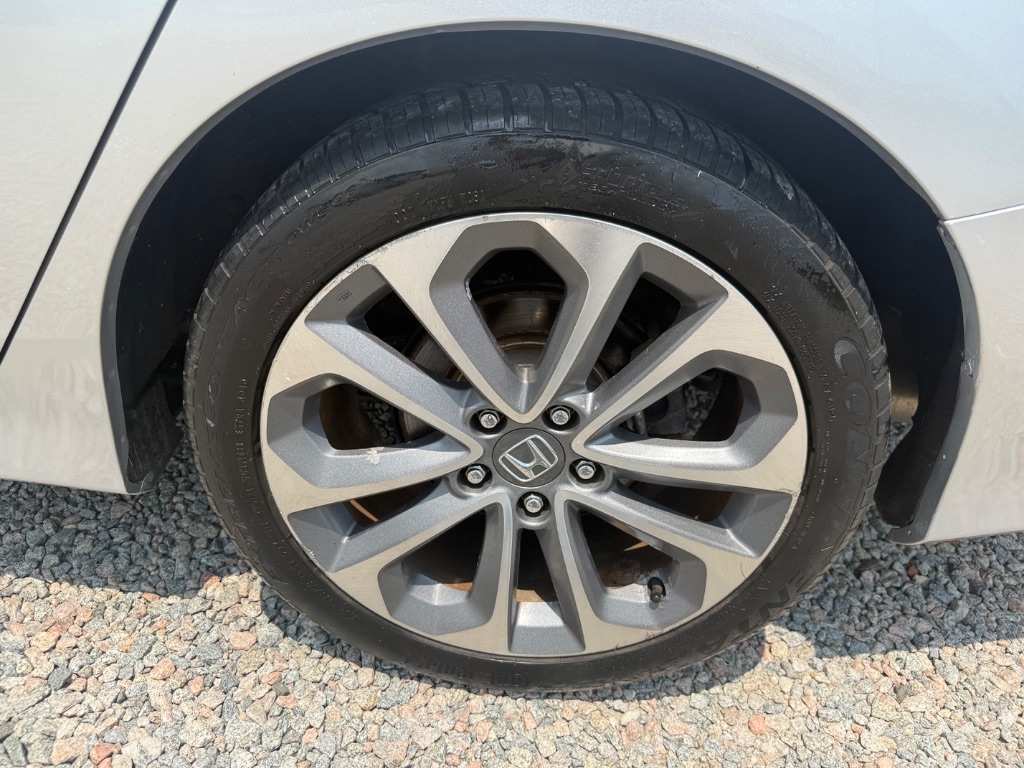 2014 Honda Accord - $12,999