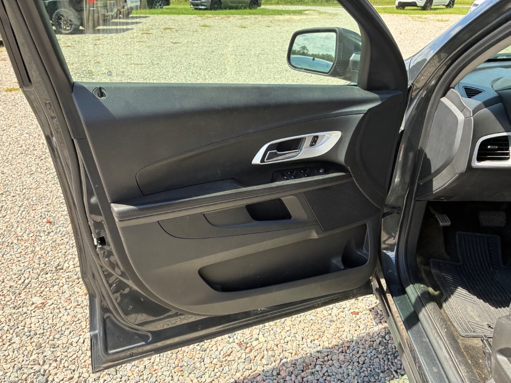 2017 Chevrolet Equinox - $7,999