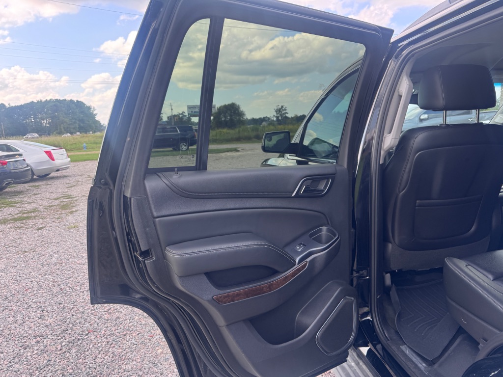 2015 Chevrolet Tahoe - $14,999