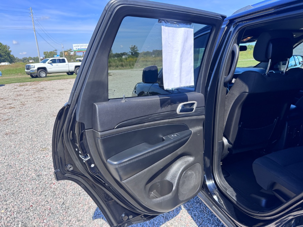2020 Jeep Cherokee - $15,999
