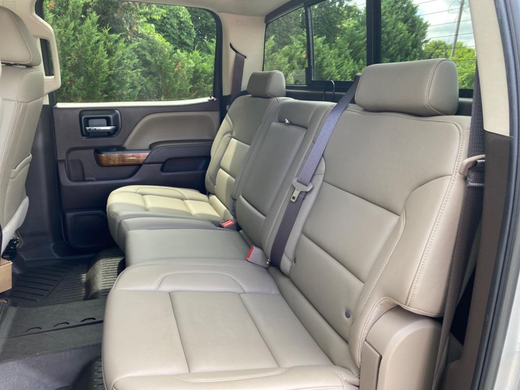 2018 GMC Sierra 1500 SLT photo