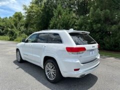 2017 Jeep Grand Cherokee Summit photo