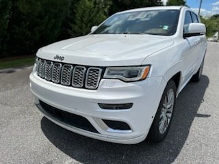 2017 Jeep Grand Cherokee Summit photo