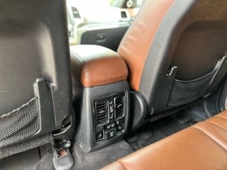 2017 Jeep Grand Cherokee Summit photo
