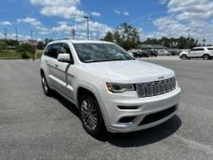2017 Jeep Grand Cherokee Summit photo