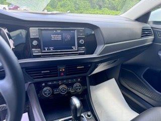 2021 Volkswagen Jetta - $19,995