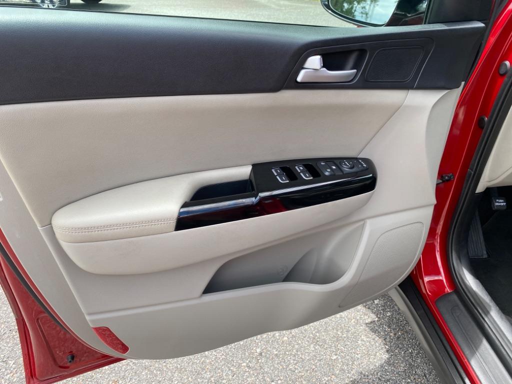 2020 Kia Sportage - $24,350