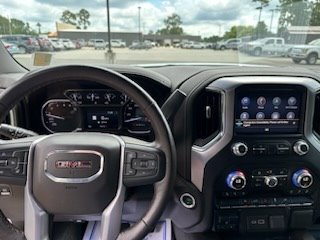 2021 GMC Sierra 1500 SLT photo