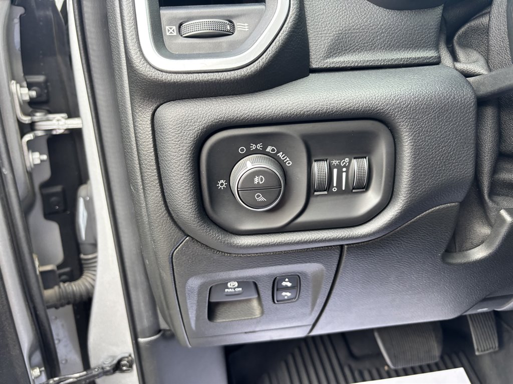 2019 Ram 1500 - $29,275