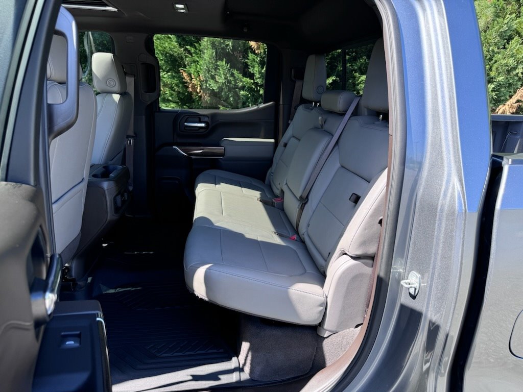 2020 Chevrolet Silverado - $33,422