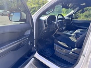 2019 Ford Expedition XLT photo