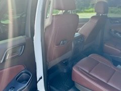2018 Chevrolet Suburban - $31,500
