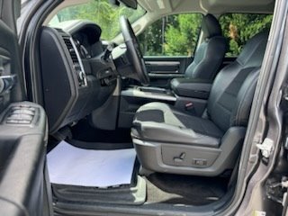 2018 Ram 1500 - $32,999