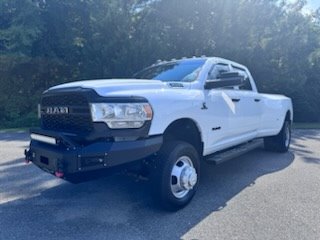 2022 RAM 3500 Tradesman photo