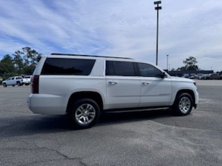 2020 Chevrolet Suburban 1500 LT photo