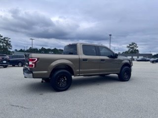 2019 Ford F150 XLT photo