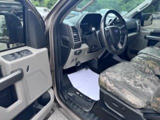 2019 Ford F150 XLT photo