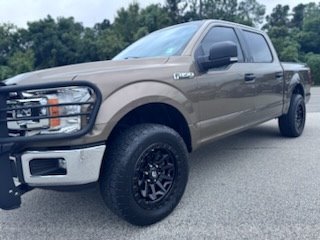 2019 Ford F150 XLT photo