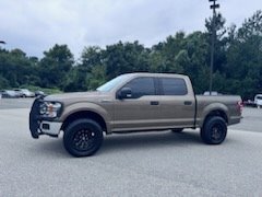 2019 Ford F150 XLT photo
