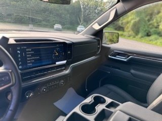 2023 Chevrolet Silverado 1500 - $41,995