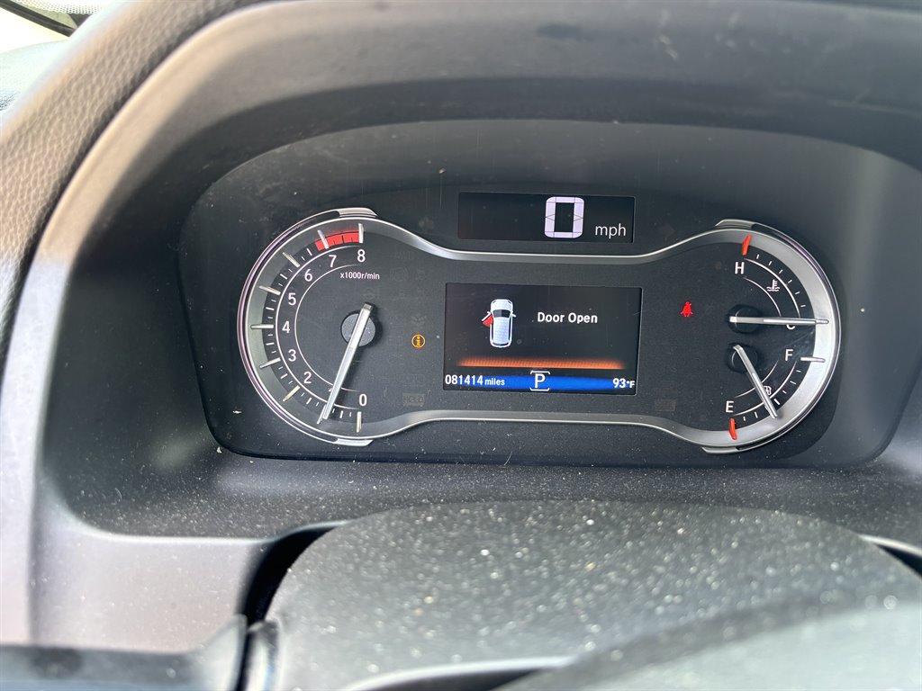 2018 Honda Pilot - $23,425