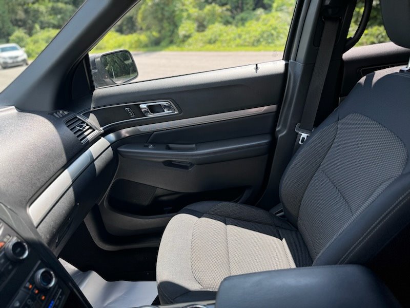2018 Ford Explorer - $16,995
