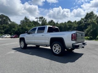 2017 GMC Sierra 1500 SLT photo