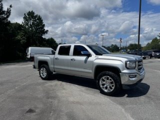 2017 GMC Sierra 1500 SLT photo
