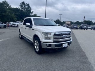 2016 Ford F150 Lariat photo