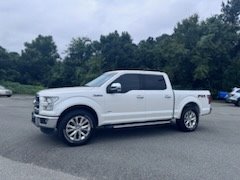 2016 Ford F150 Lariat photo