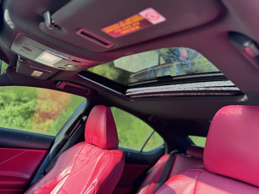 2021 Lexus IS 350 photo