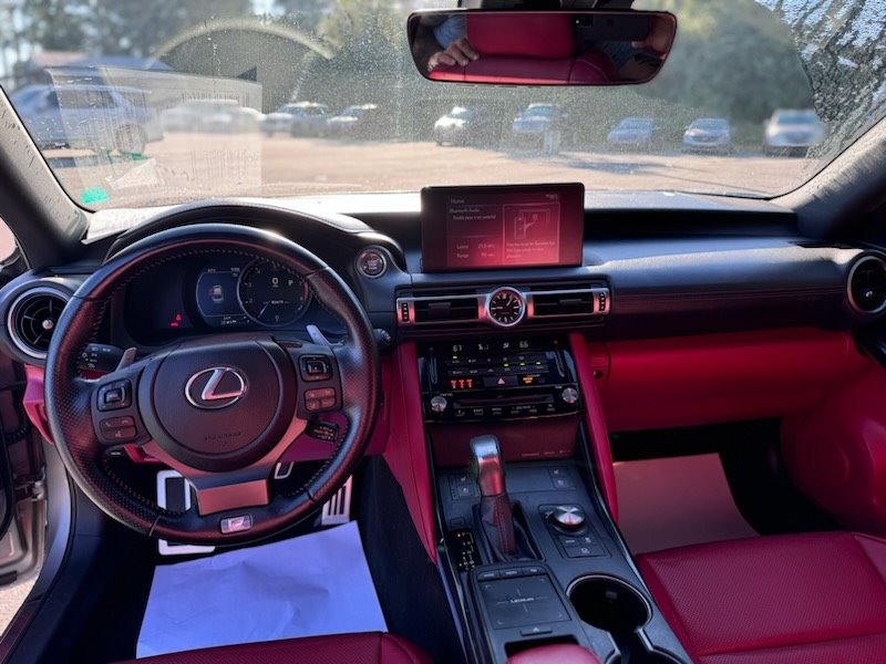 2021 Lexus IS 350 photo