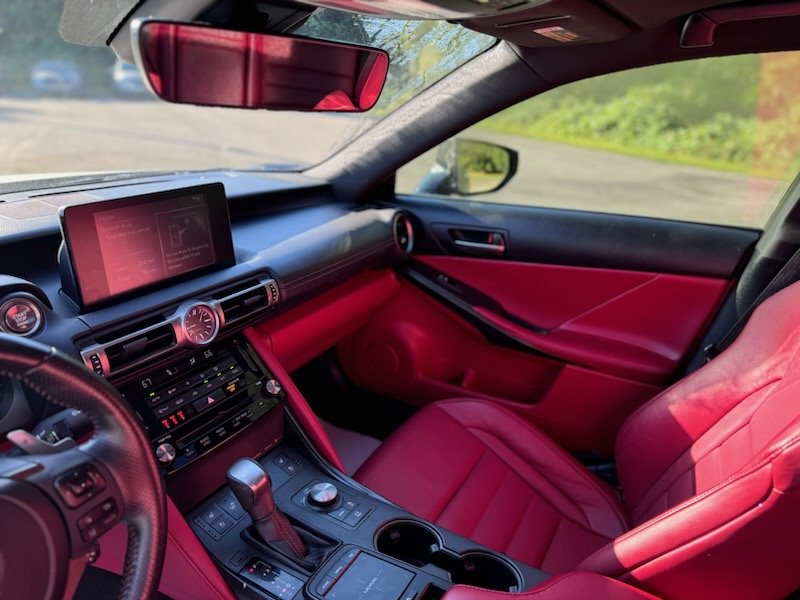 2021 Lexus IS 350 photo