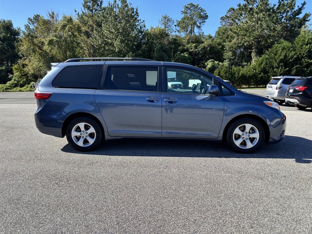 2017 Toyota Sienna