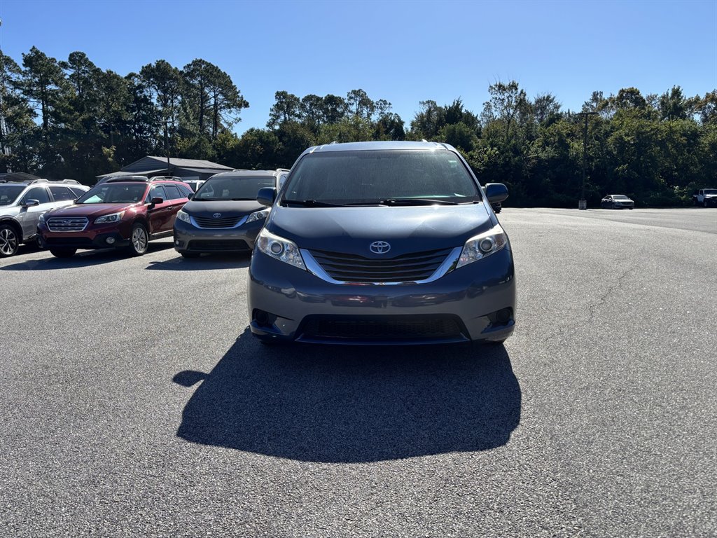 2017 Toyota Sienna