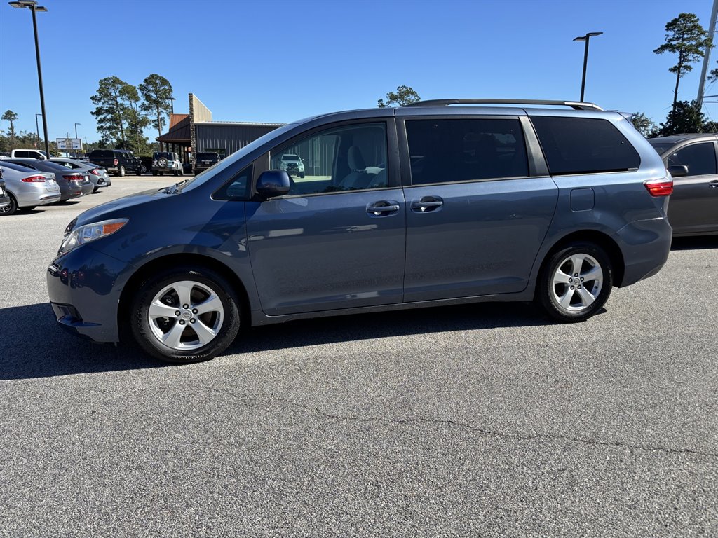 2017 Toyota Sienna