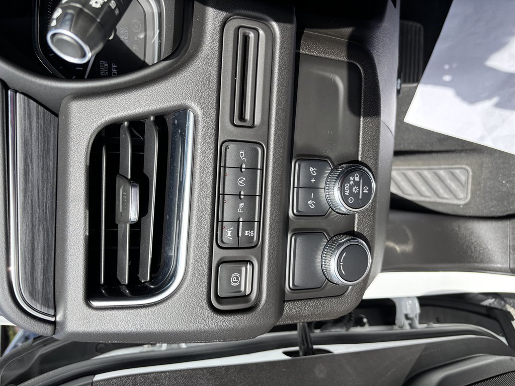 2021 GMC Yukon - $42,787