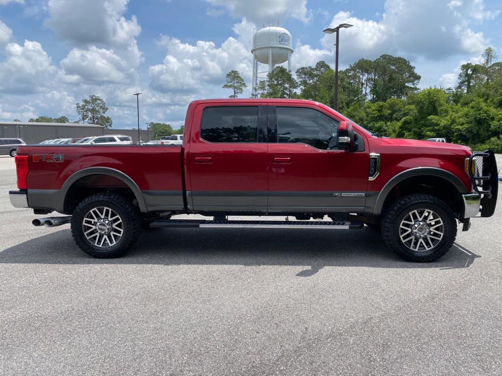 2017 Ford F250sd Lariat photo
