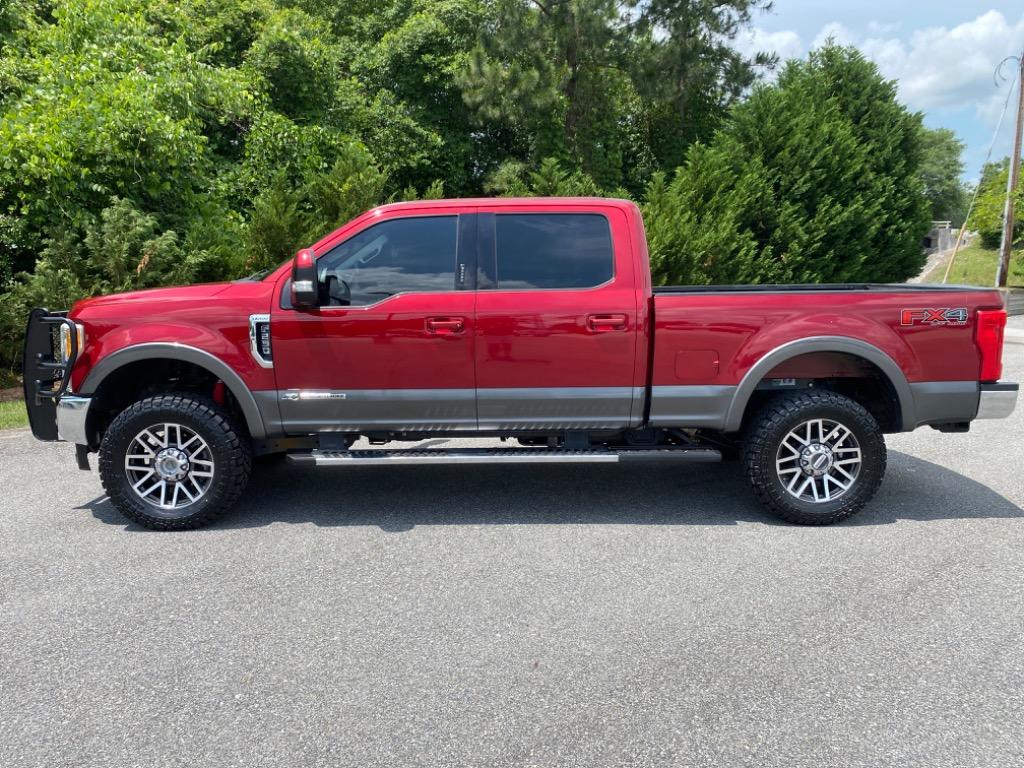 2017 Ford F250sd Lariat photo