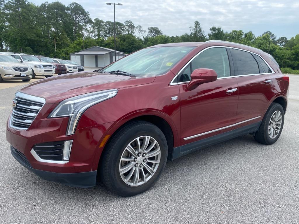 2017 Cadillac XT5 Luxury photo