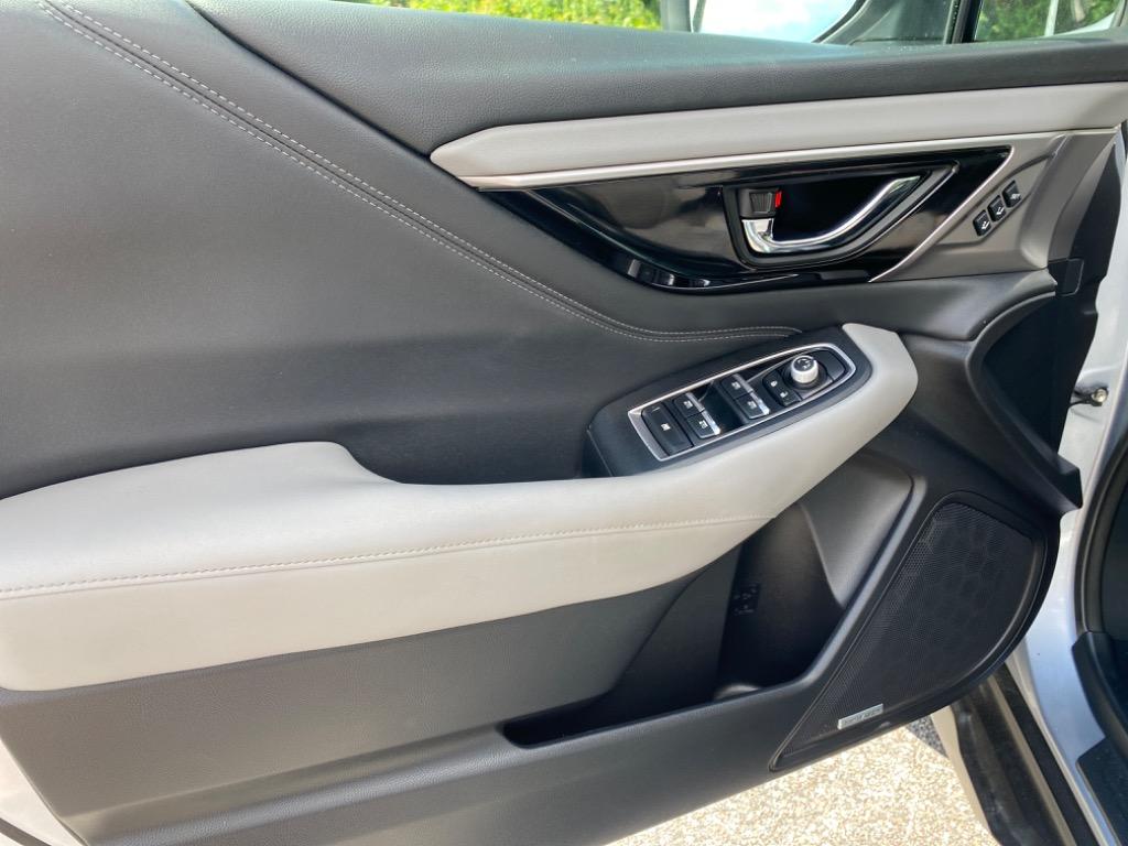 2020 Subaru Outback - $25,950