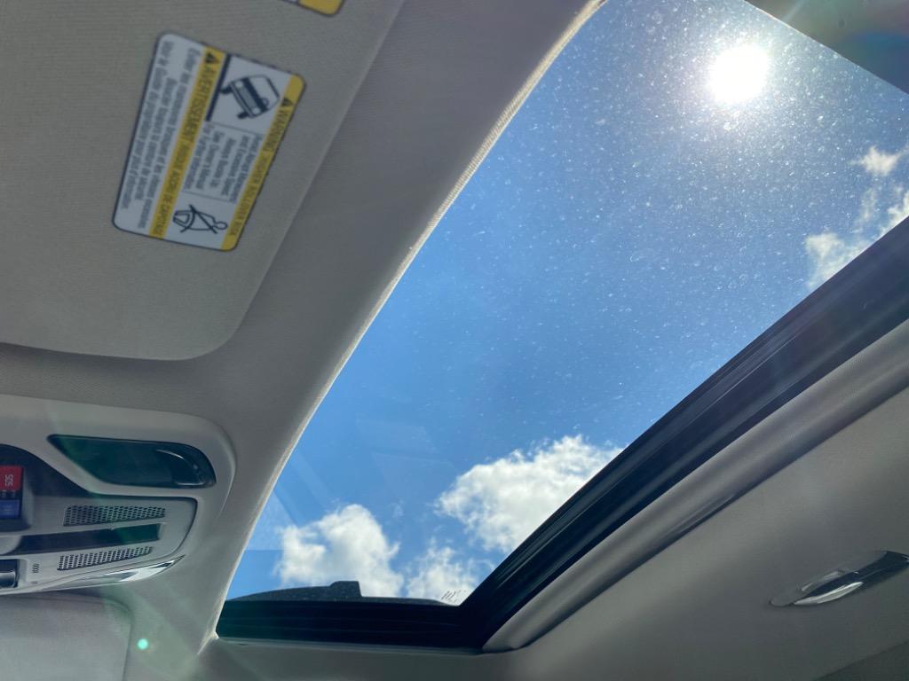 2020 Subaru Outback - $25,950