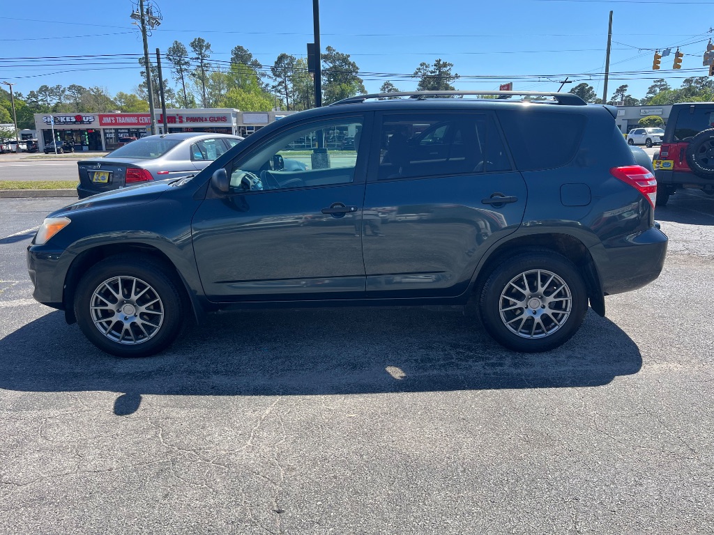 2011 Toyota RAV4 photo