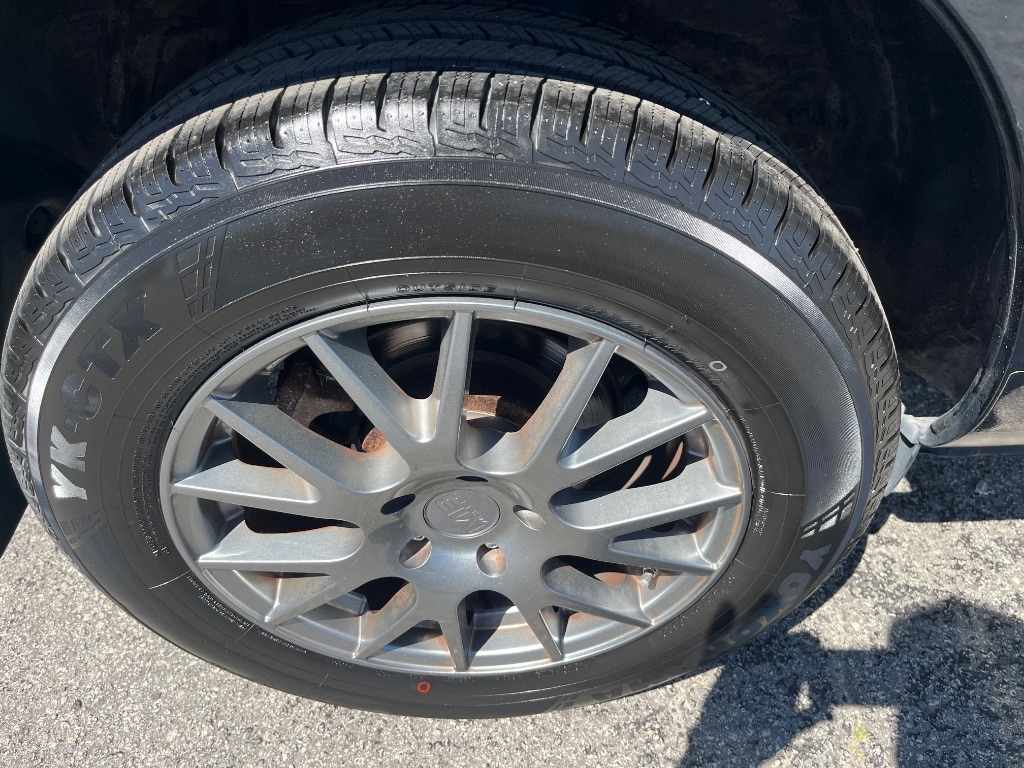 2011 Toyota RAV4 photo