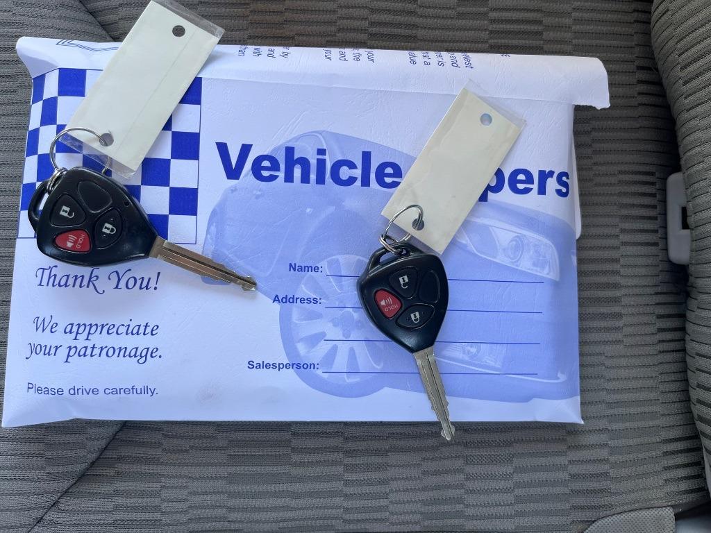 2011 Toyota RAV4 photo