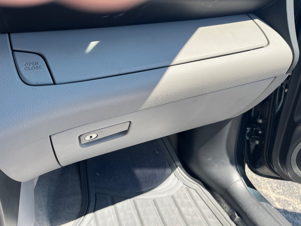 2011 Toyota RAV4 photo