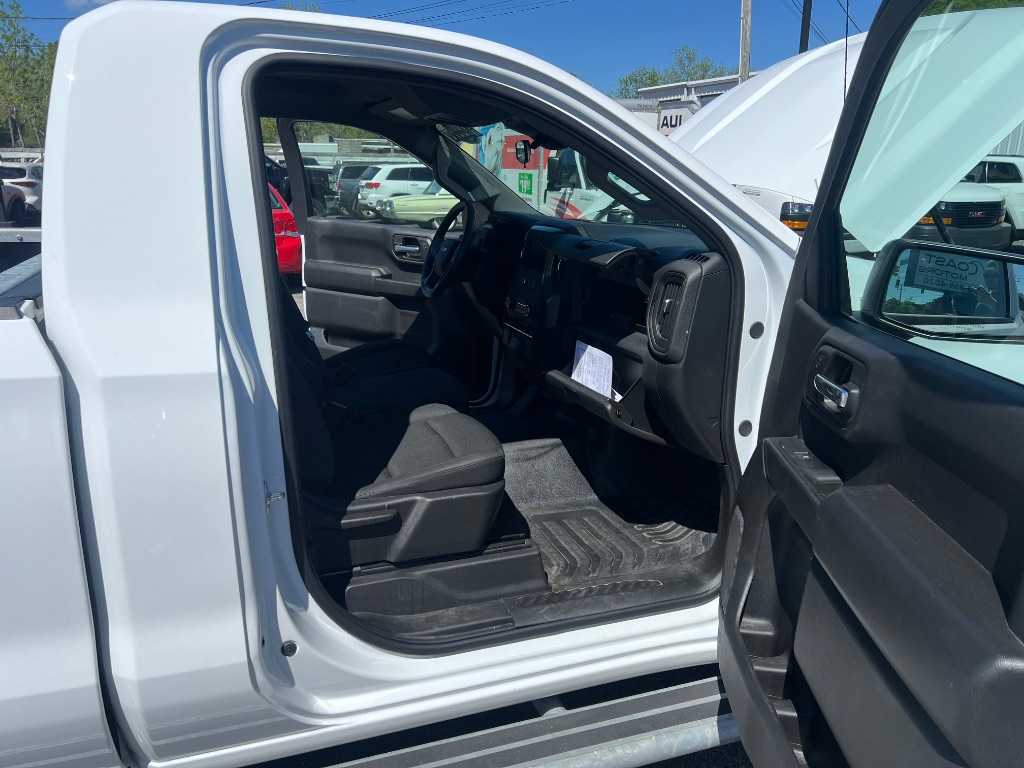2025 Chevrolet Silverado 1500 - $31,529