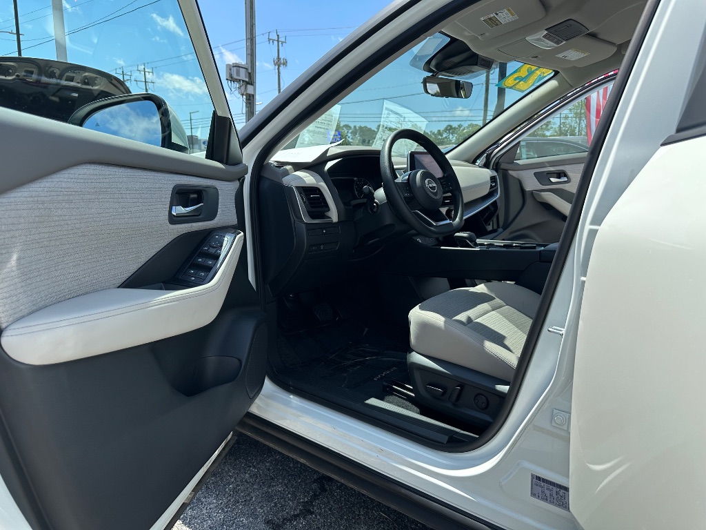 2023 Nissan Rogue - $22,664