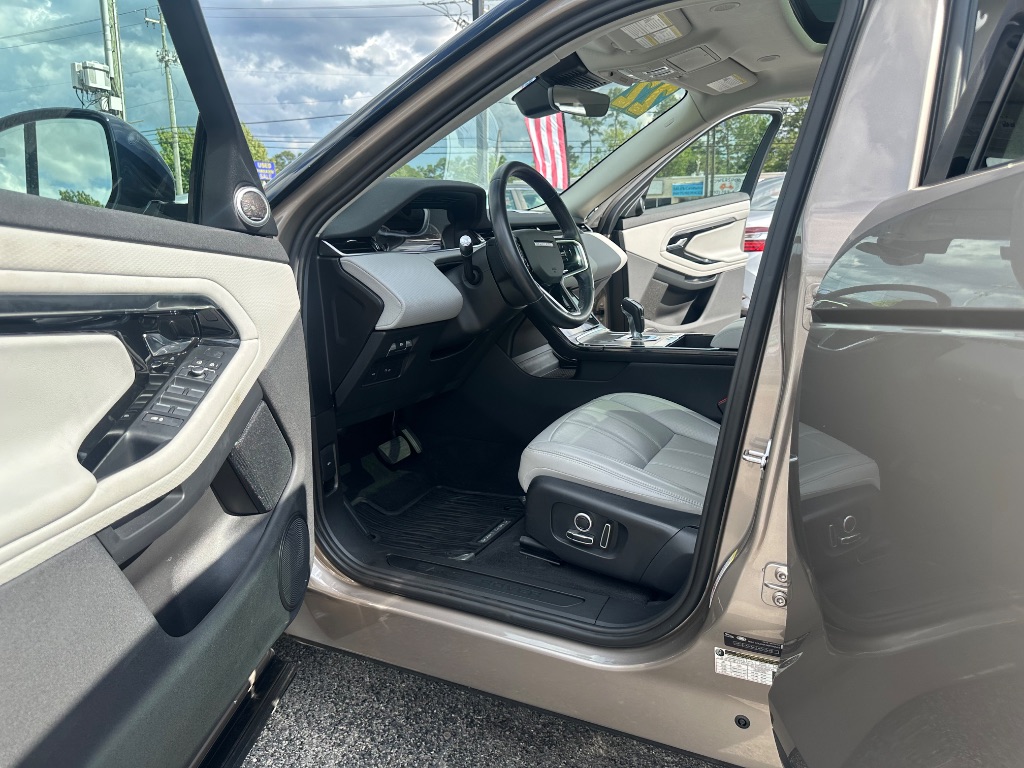 2022 Land Rover Range Rover Evoque - $29,890